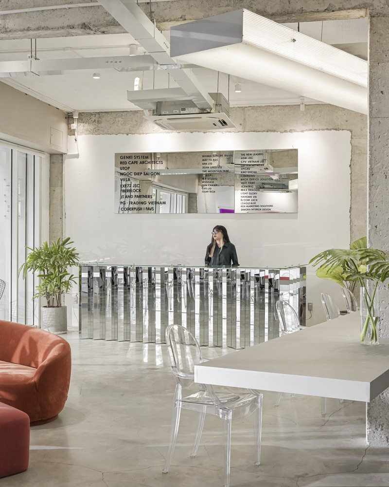 Inspire Hub Hybrid Office / DQV Architects - Interior Photography, Table, Chair